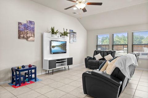 Tiny photo for 21604 Bluejay BLVD, Lago Vista, TX 78645 (MLS # 7461212)