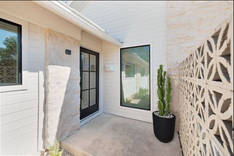 Tiny photo for 5261 Meadow Creek DR, Austin, TX 78745 (MLS # 4805073)