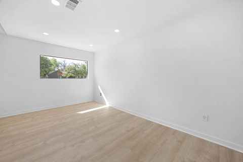 Tiny photo for 5261 Meadow Creek DR, Austin, TX 78745 (MLS # 4805073)