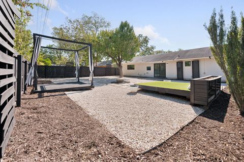 Tiny photo for 5261 Meadow Creek DR, Austin, TX 78745 (MLS # 4805073)