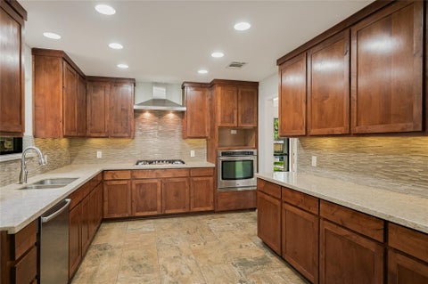 Tiny photo for 7704 Bramblewood CIR, Austin, TX 78731 (MLS # 3419607)