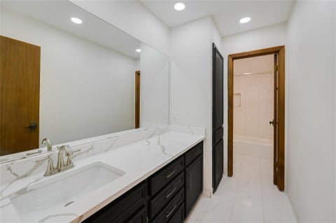 Tiny photo for 7704 Bramblewood CIR, Austin, TX 78731 (MLS # 3419607)