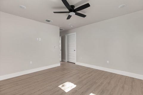 Tiny photo for 10101 Woodhaven DR, Austin, TX 78753 (MLS # 8300984)