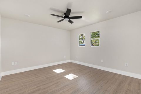 Tiny photo for 10101 Woodhaven DR, Austin, TX 78753 (MLS # 8300984)