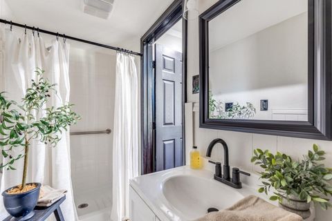 Tiny photo for 12901 Lamplight Village Ave, Austin, TX 78727 (MLS # 6845383)