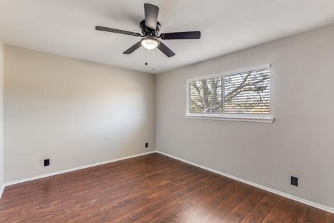 Tiny photo for 12901 Lamplight Village Ave, Austin, TX 78727 (MLS # 6845383)