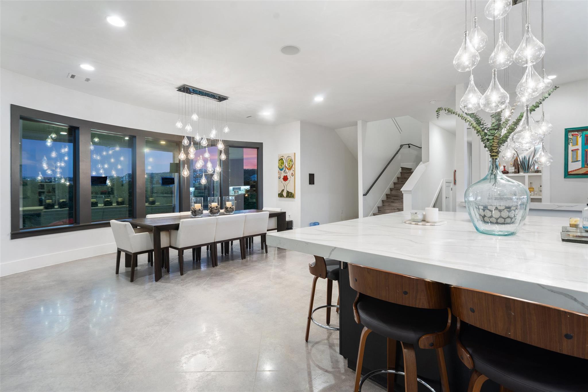 108 Stephanie LN