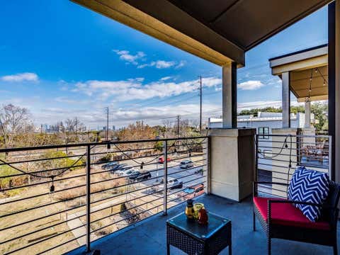 Tiny photo for 2724 Treble LN #333, Austin, TX 78704 (MLS # 4449621)
