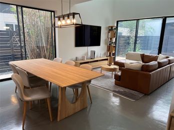 Single Family Residence at 1105 Altum ST