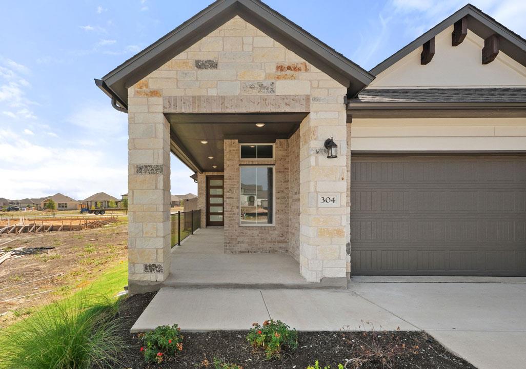 304 Rock Daisy Trail