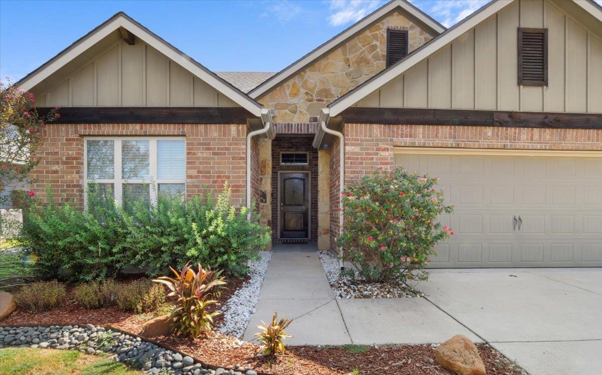 5309 Lancaster DR
