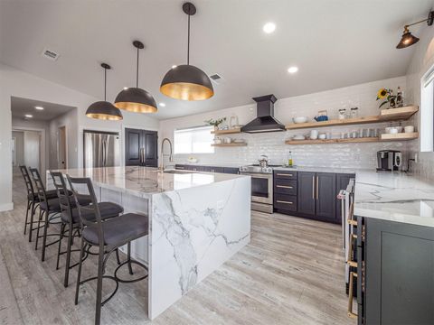 3900 Lake Park CV Lago Vista TX 78645