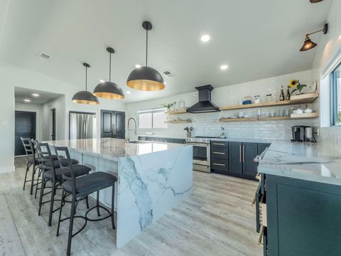 Photo of 3900 Lake Park CV, Lago Vista, TX 78645 (MLS # 1319318)