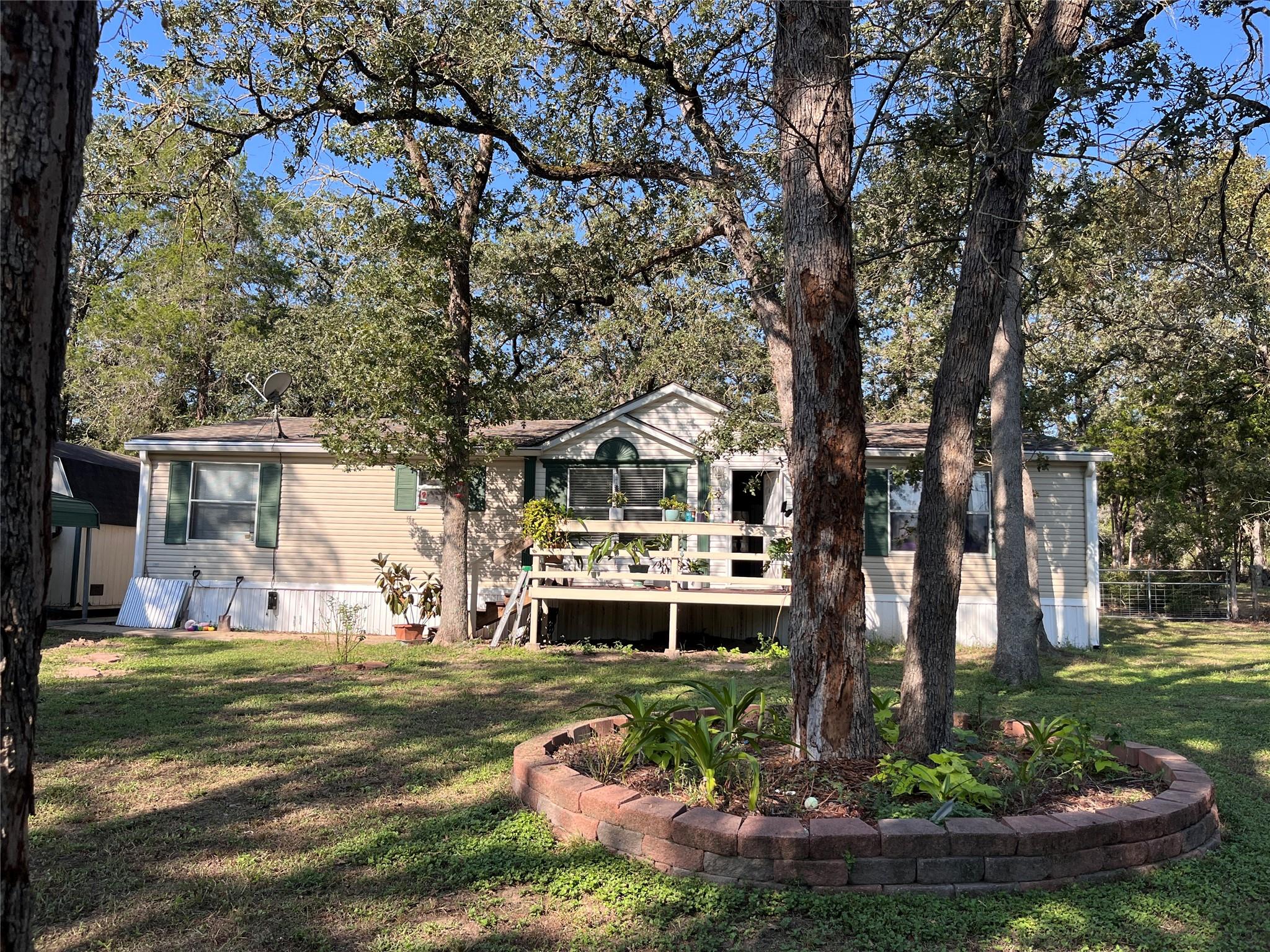 242 Shadow Oak DR