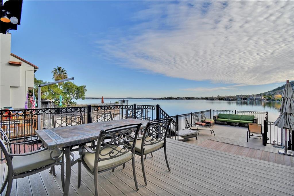 Photo 1 of 33 — 411 N Horseshoe BLVD, Horseshoe Bay, TX 78657