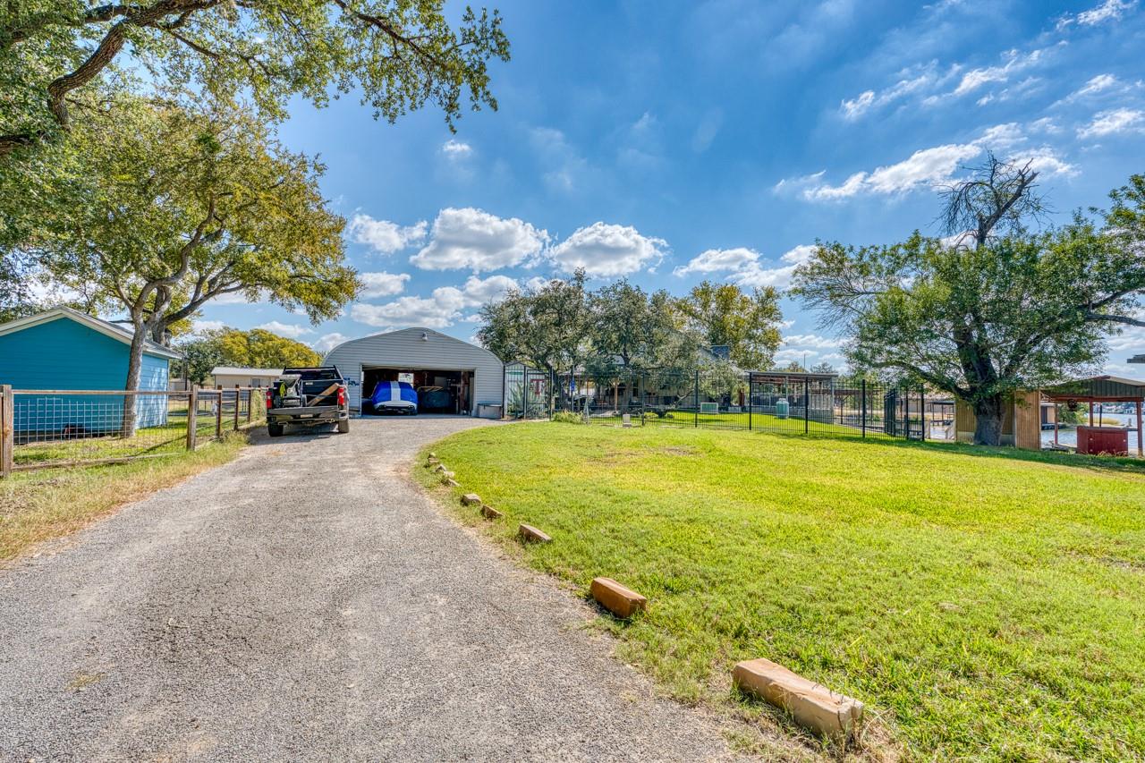116 Shady CIR