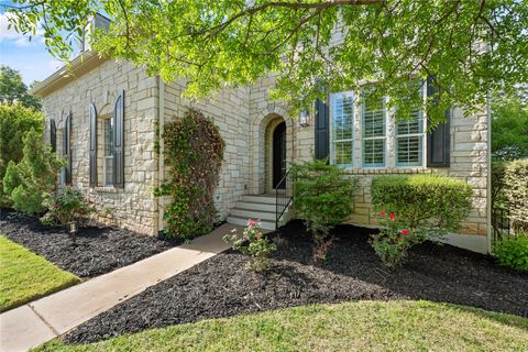 115 Burgess LN Austin TX 78738