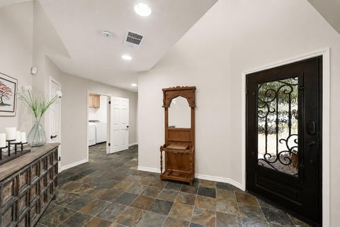Photo of 122 Acapulco DR, Lakeway, TX 78734 (MLS # 4673402)