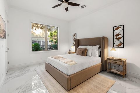 Tiny photo for 2404 University Club DR, Austin, TX 78732 (MLS # 5869920)