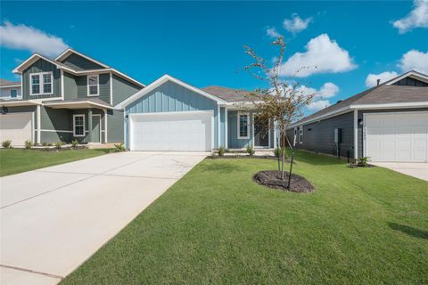 Tiny photo for 12102 Douglas Fir CIR, Mustang Ridge, TX 78610 (MLS # 8002179)