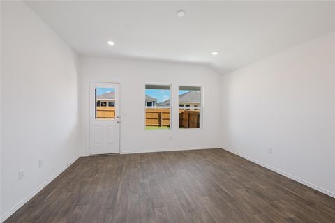 Tiny photo for 12102 Douglas Fir CIR, Mustang Ridge, TX 78610 (MLS # 8002179)