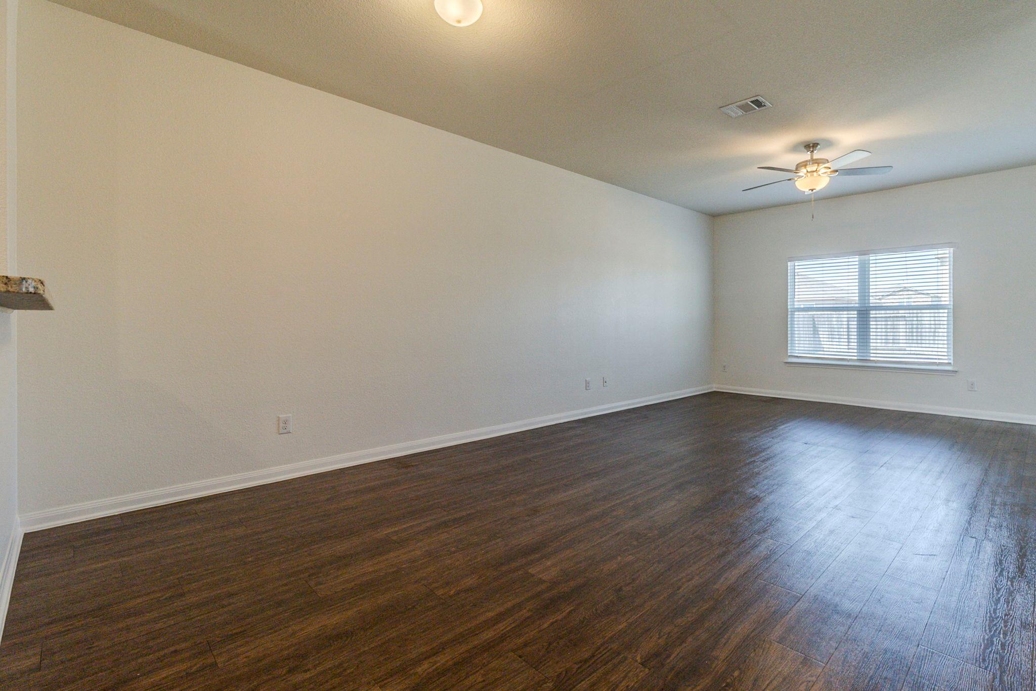 1590 Twin Estates DR