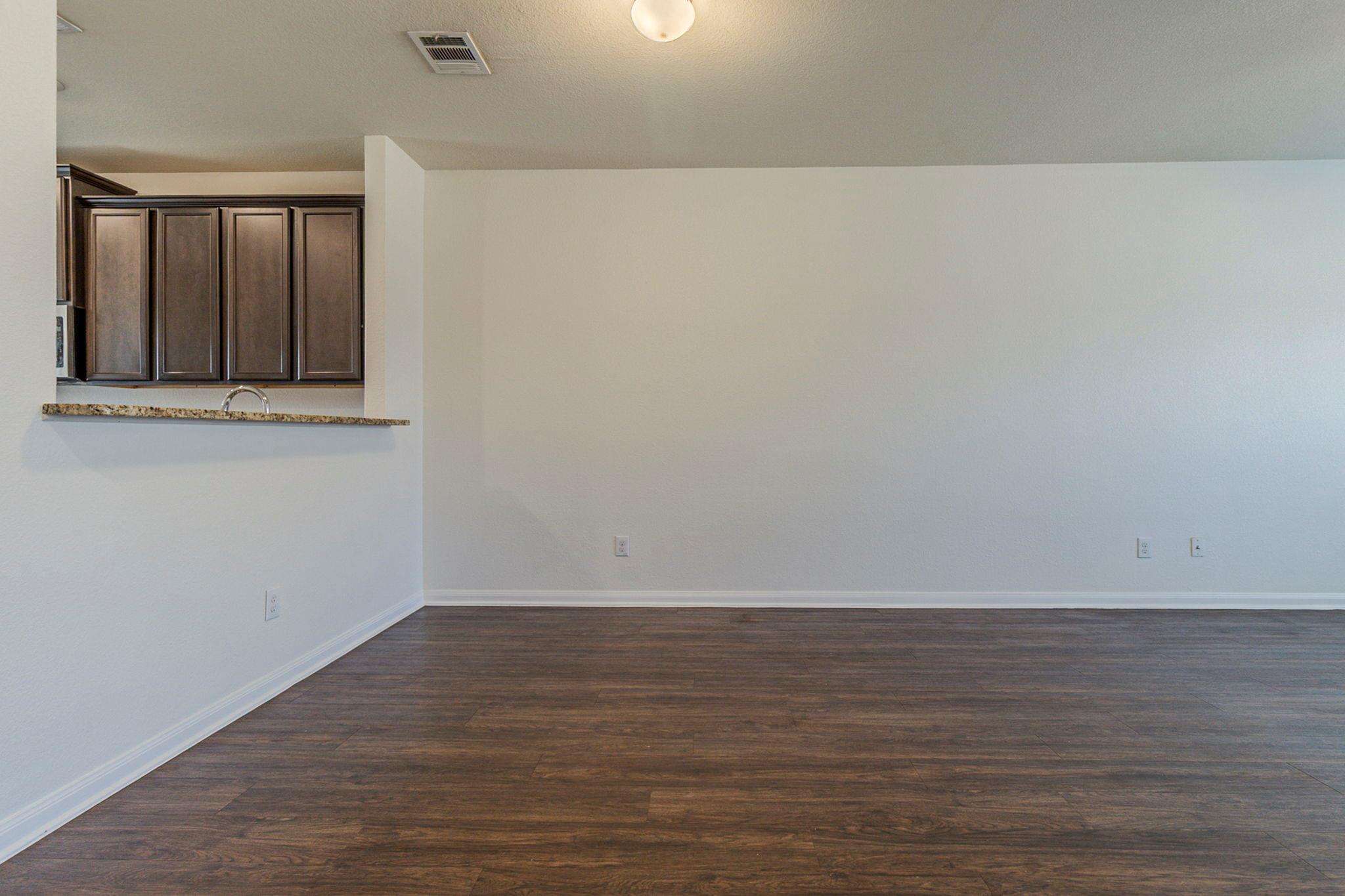 1590 Twin Estates DR