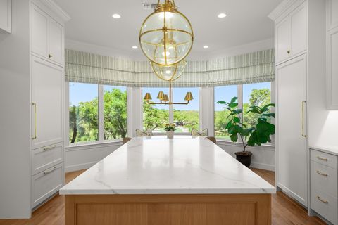 6 Links CT The Hills TX 78738