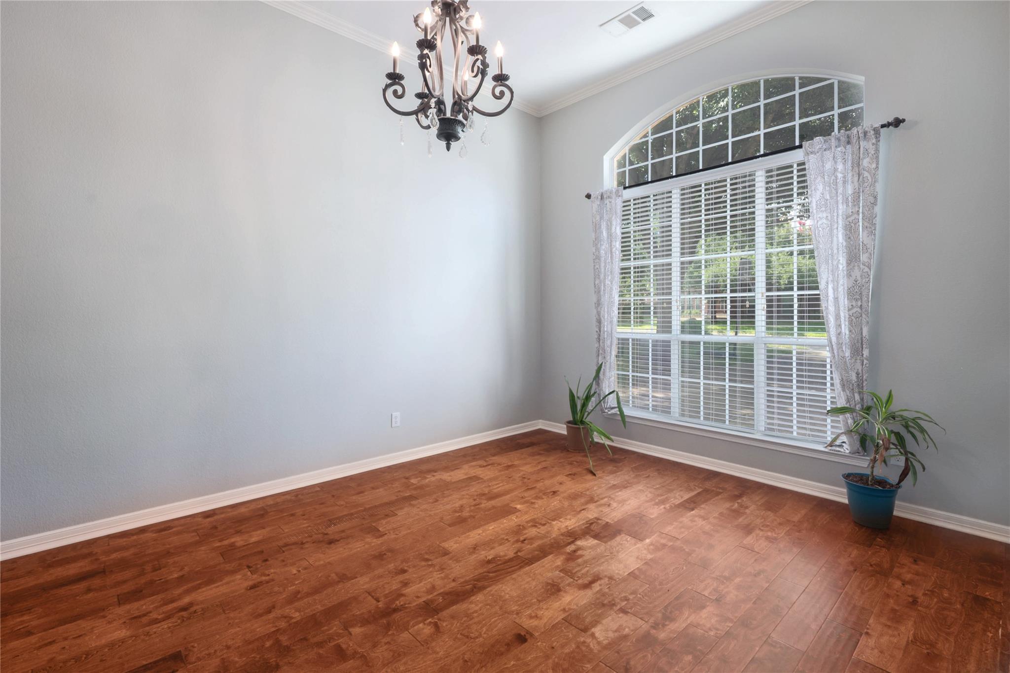 2279 Fernspring DR