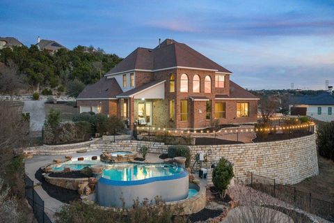 2702 Lakehurst RD Spicewood TX 78669