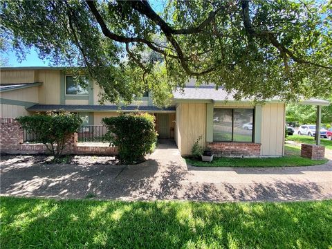 Photo of 9535 Quail Village LN, Austin, TX 78758 (MLS # 8530749)