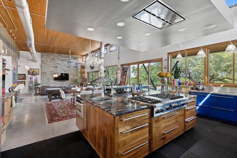 Photo of 4418 Brasada LN, Marble Falls, TX 78654 (MLS # 8855497)