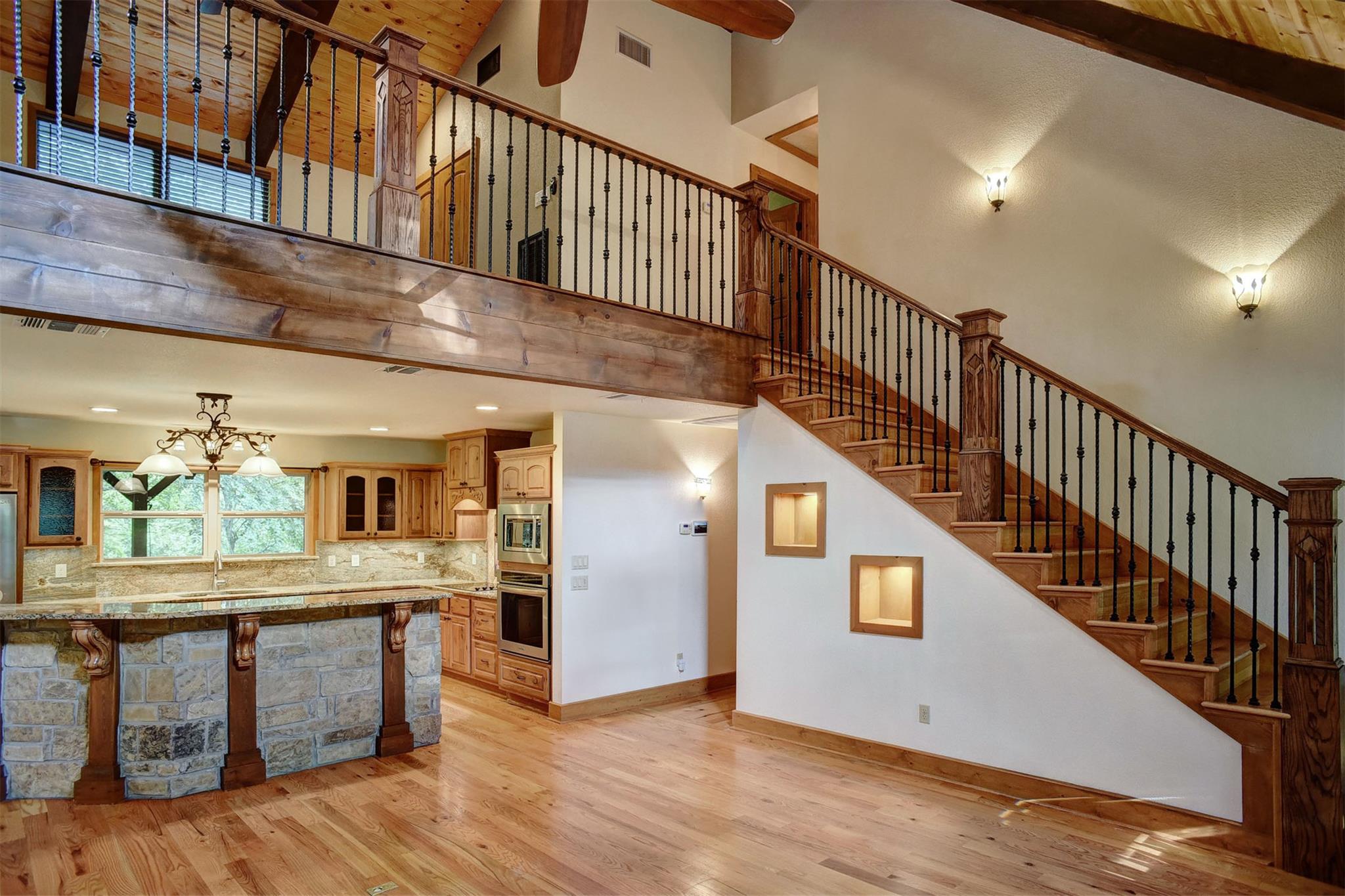 352 Kelley RD