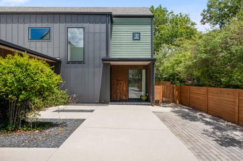 Tiny photo for 608 Brentwood ST #B, Austin, TX 78752 (MLS # 6414155)