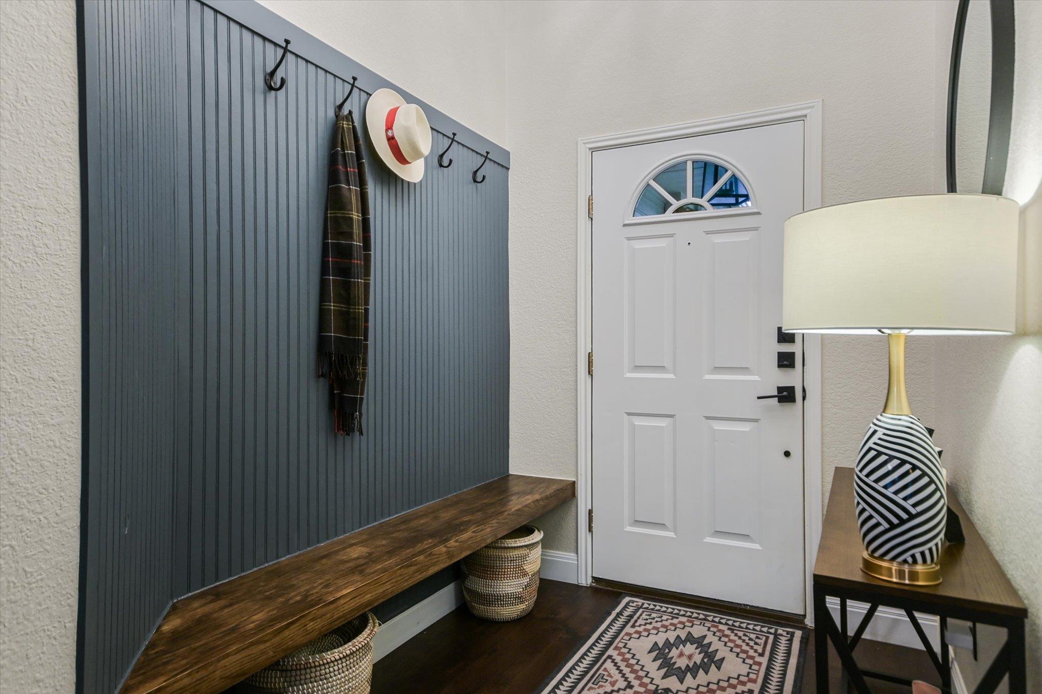 10208 Beard Ave