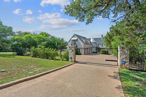 Tiny photo for 21936 Briarcliff DR, Spicewood, TX 78669 (MLS # 3086637)