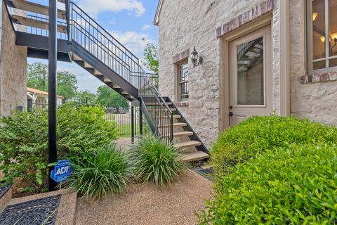 Tiny photo for 21936 Briarcliff DR, Spicewood, TX 78669 (MLS # 3086637)