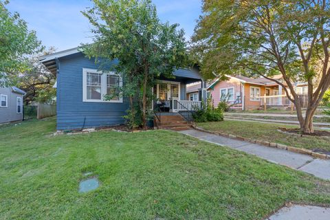 Photo of 2832 Pearl ST, Austin, TX 78705 (MLS # 8522569)