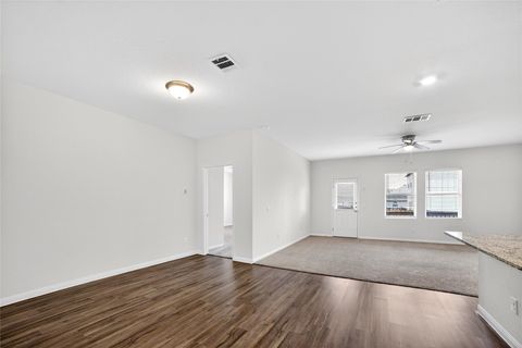 Tiny photo for 14413 Shooter McGavin Dr, Manor, TX 78653 (MLS # 9077480)