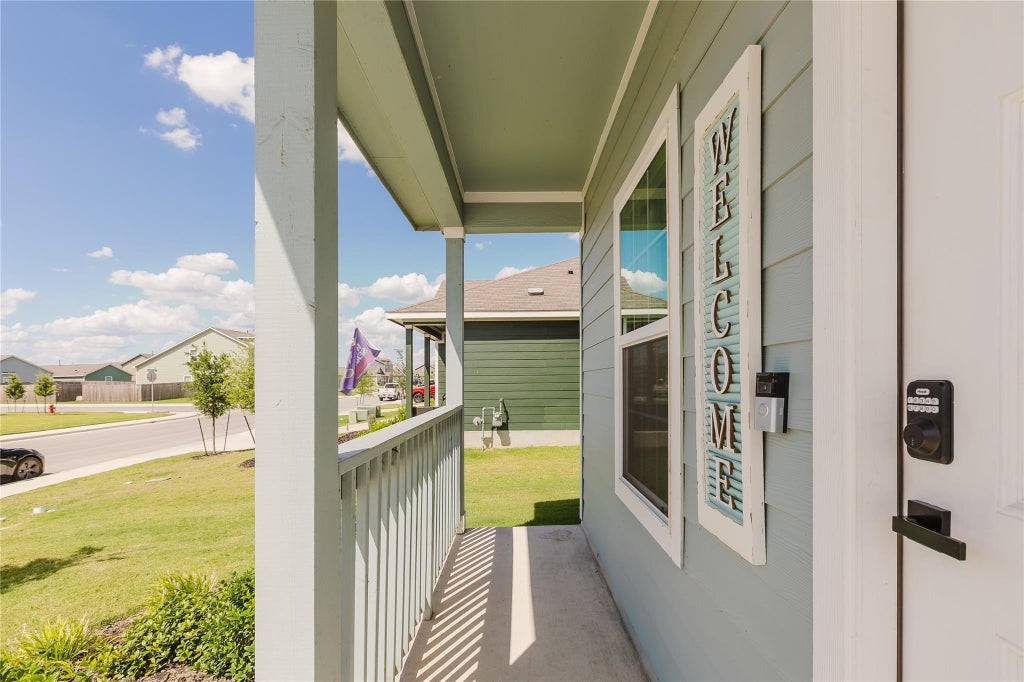Photo of 504 N Thunderstorm Ave, Lockhart, TX 78644 (MLS # 7410593)