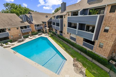 Tiny photo for 2500 Burleson RD #321, Austin, TX 78741 (MLS # 1199407)