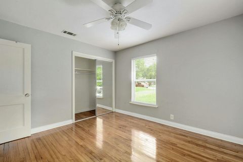 Tiny photo for 907 E 56th ST, Austin, TX 78751 (MLS # 2436701)