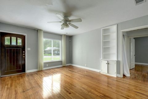 Tiny photo for 907 E 56th ST, Austin, TX 78751 (MLS # 2436701)