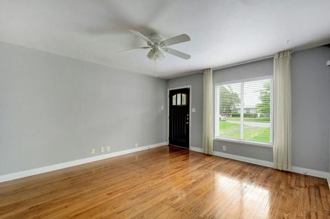 Tiny photo for 907 E 56th ST, Austin, TX 78751 (MLS # 2436701)