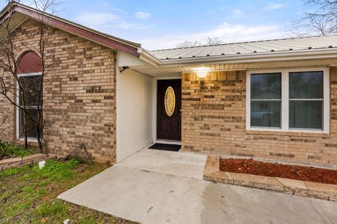 A home in Lockhart