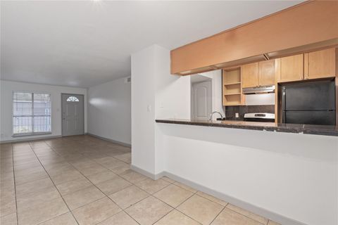 Photo of 1301 W Ben White BLVD #208, Austin, TX 78704 (MLS # 3915861)