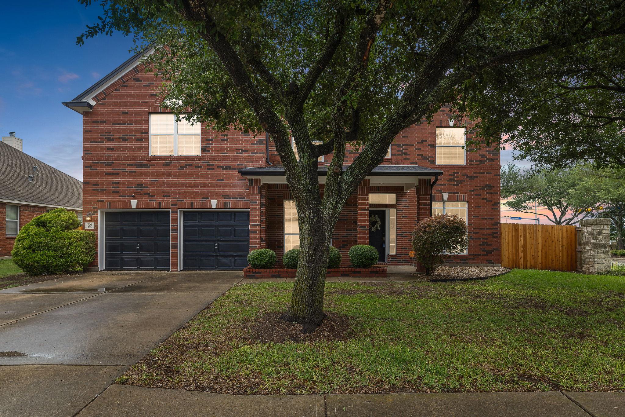 701 Stansted Manor DR