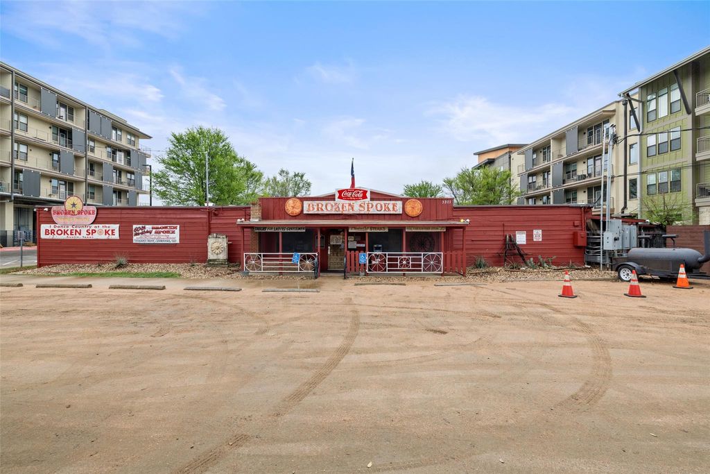 listing image 24