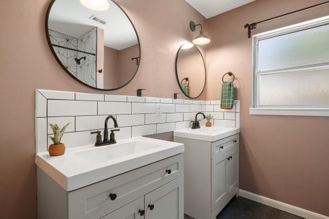 Tiny photo for 1609 Larkwood DR, Austin, TX 78723 (MLS # 7435858)