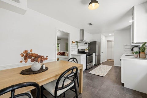 Tiny photo for 1609 Larkwood DR, Austin, TX 78723 (MLS # 7435858)